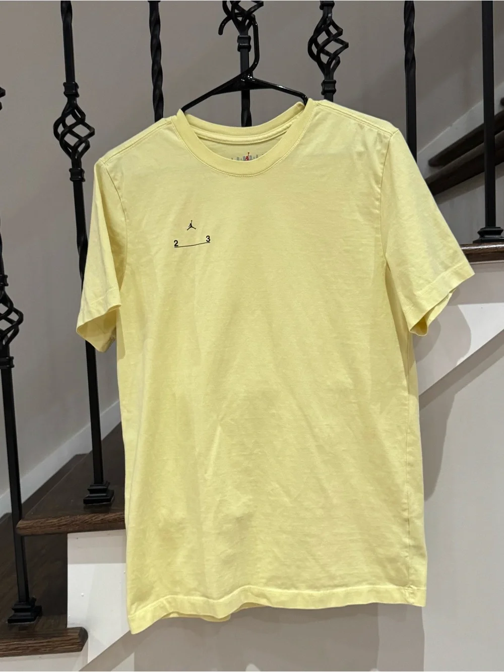 Jordan 23 Engineered T Shirt Men's M Yellow 2022 Version 3.2 Graphic Tee